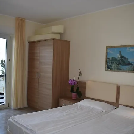 Garni Vela D'oro