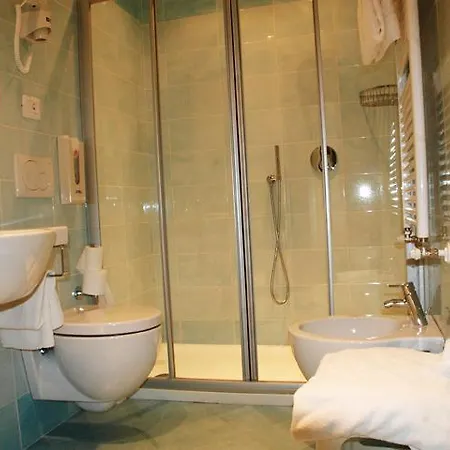 ホテル Garni Vela D'oro